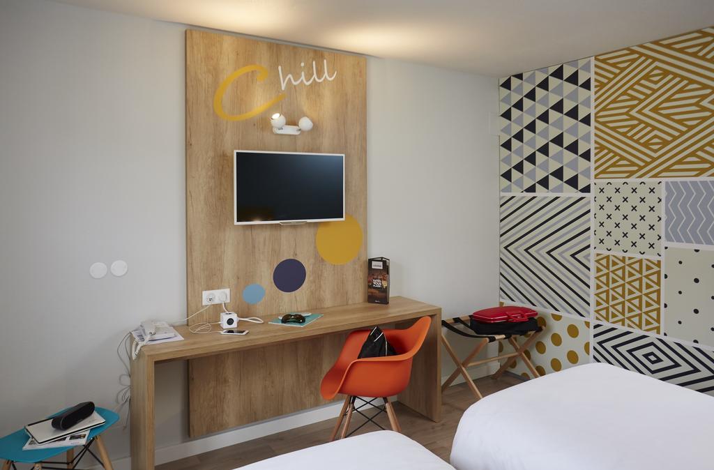 Hotel Baudouin Valenciennes Zewnętrze zdjęcie